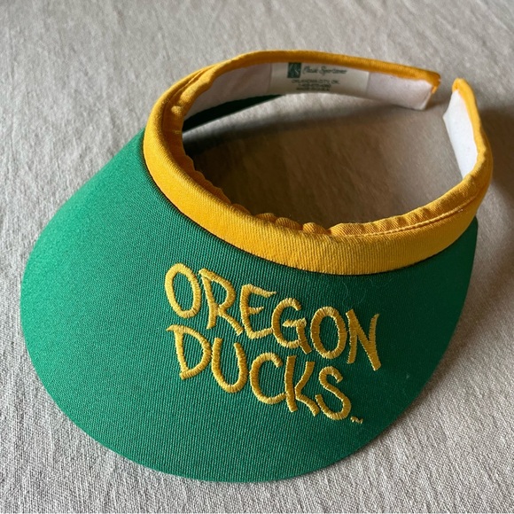 Vintage Oregon Ducks Visor Hat Classic Sportswear Made in USA Excel Condition - Picture 2 of 15